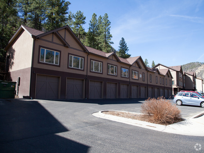 Building Photo - Lightner Creek Village