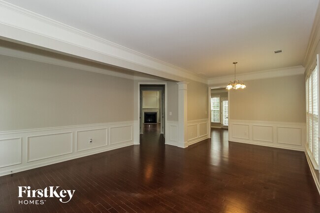 Foto del edificio - 816 Poplar Terrace
