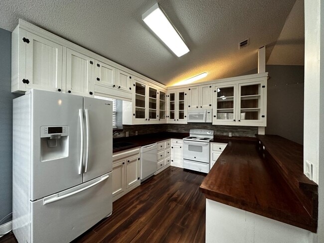 Building Photo - 5323 Tallapoosa Road - Great Northwest Fam...