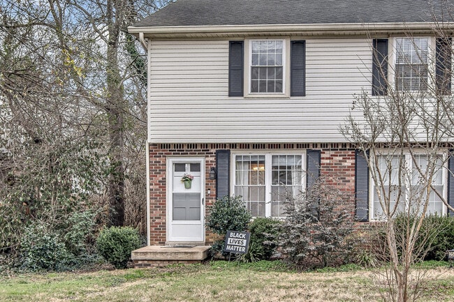 Building Photo - 2503A Blair Blvd