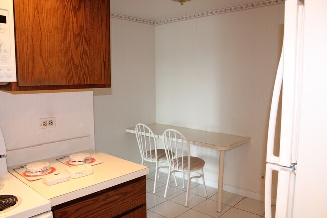 Foto del edificio - 6340 Americana Dr