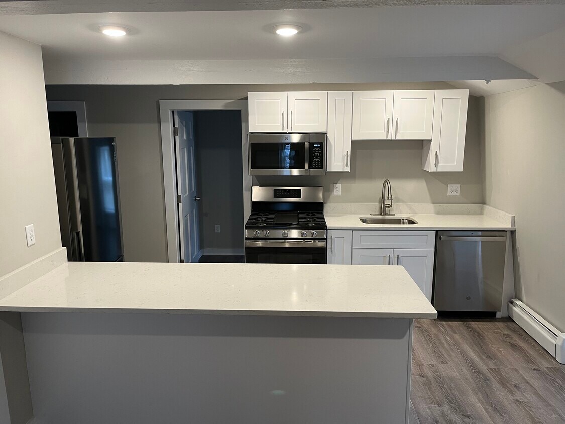 Foto principal - 37A Maple Ave