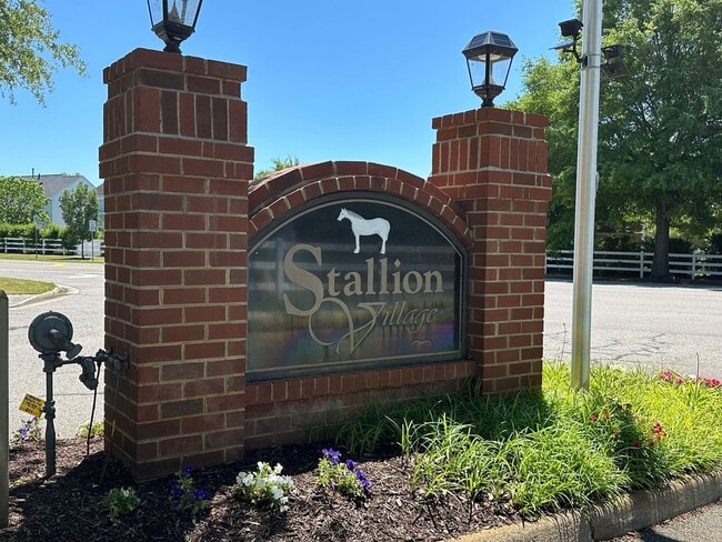 Building Photo - Call Amanda Tate at (757)289-6810 for more information