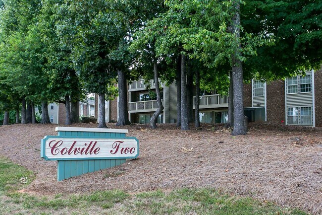 Building Photo - Renovated condo in Colville Ii!