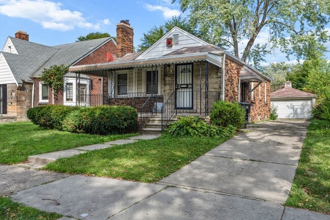 Building Photo - 9022 Northlawn St