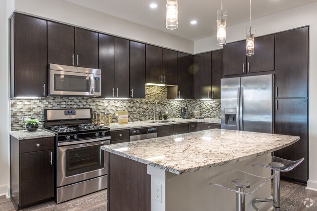 One Lakes Edge Apartments - The Woodlands Tx Apartmentscom