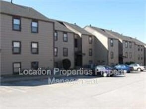 Building Photo - 1341 Westbrooke