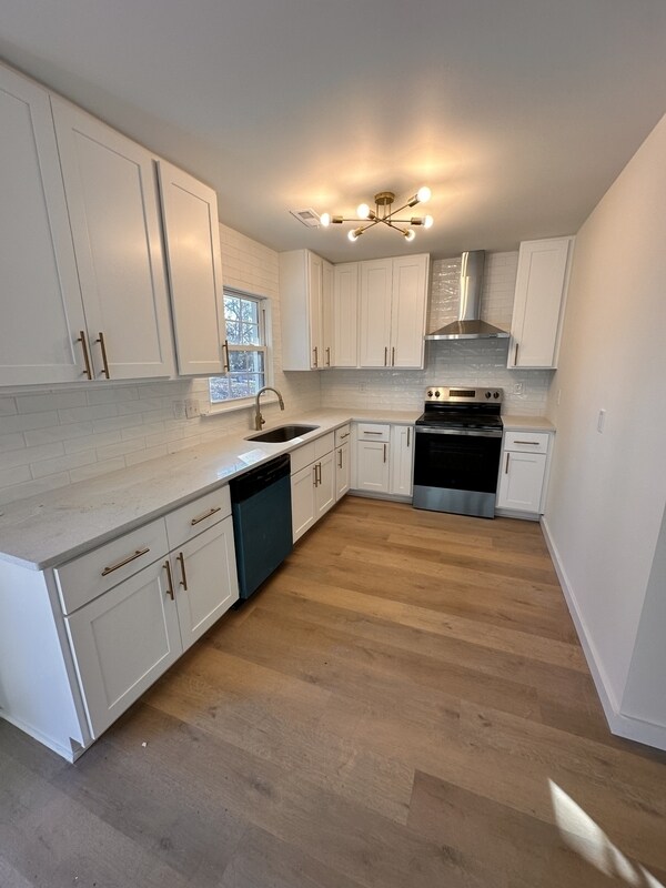 Foto del edificio - 6037 Dahlgren Ave