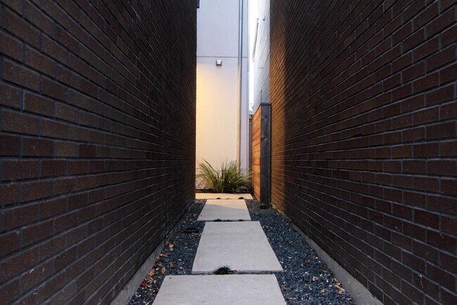 Foto del edificio - 2518 Mason St