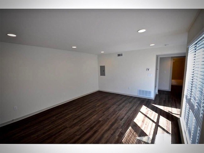 Foto del edificio - 2806 Reagan St