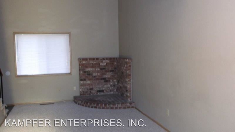 Foto del edificio - 3 br, 2 bath House - 1327 SW Maple Tree Ct
