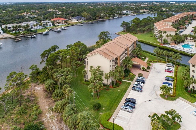 Photo - 1001 Seafarer Cir Apartment