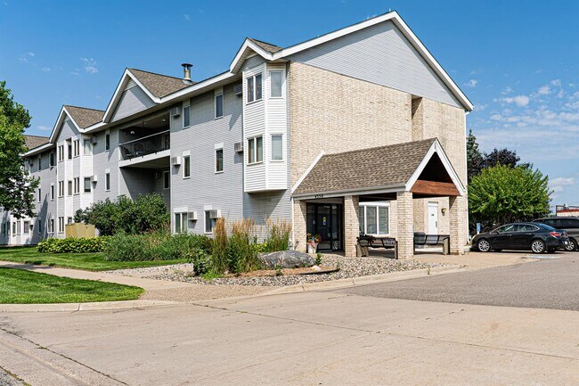 Foto del edificio - Lynn Court