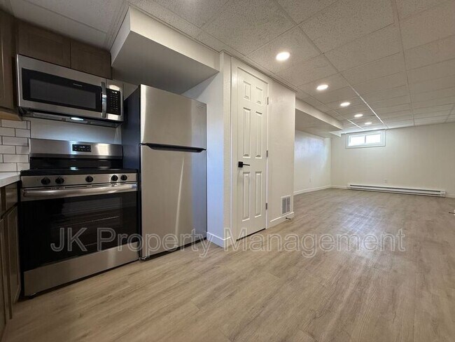 Foto del edificio - 2006 6th St NE