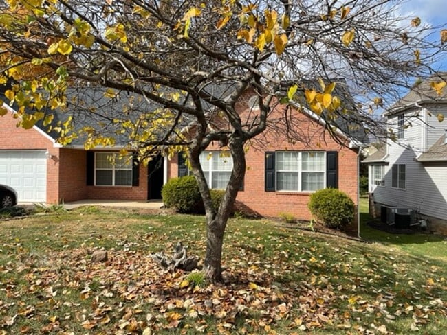 Photo - Hardin Valley Knoxville 37932 - 4 bedroom, 2 bath home - Call Ed Johnson 865-924-5045