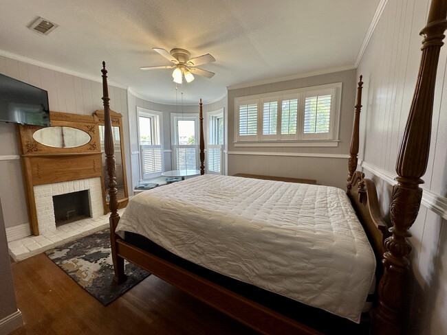 Bedroom 2 - 1439 6th Avenue