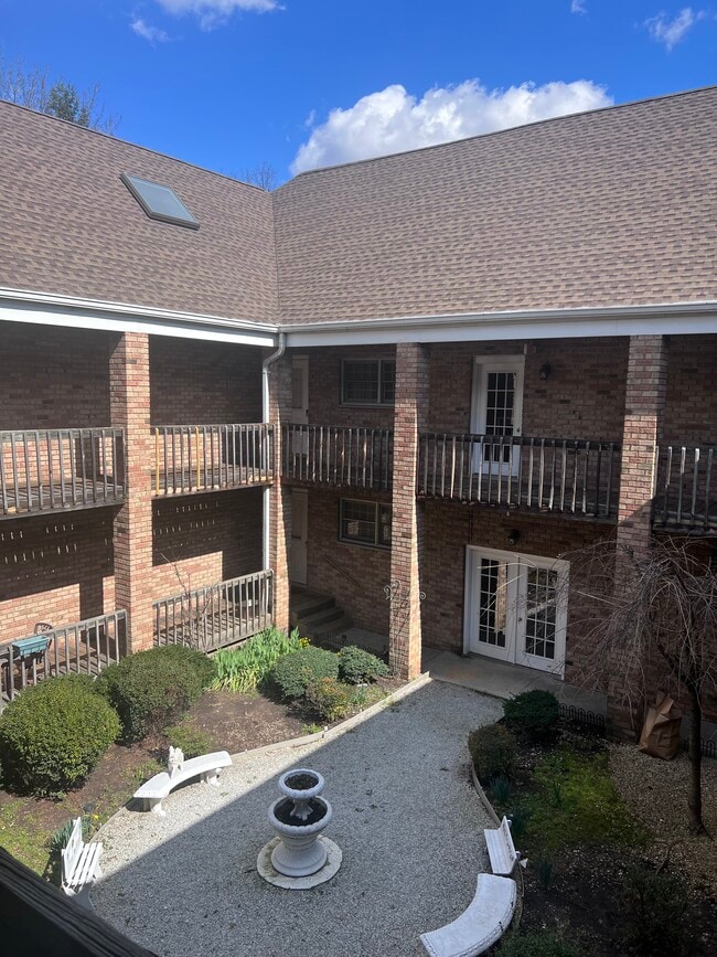 Building Photo - 178 Stephens St