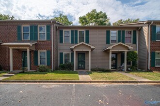 Building Photo - 8151 Oldfield Rd SW