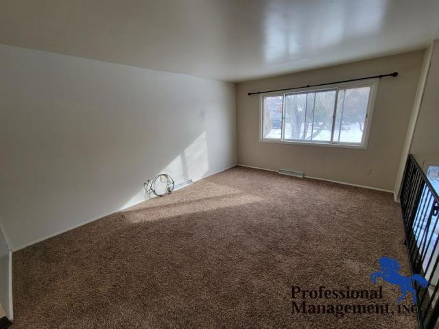 Foto del edificio - 4 bedroom in Billings MT 59101