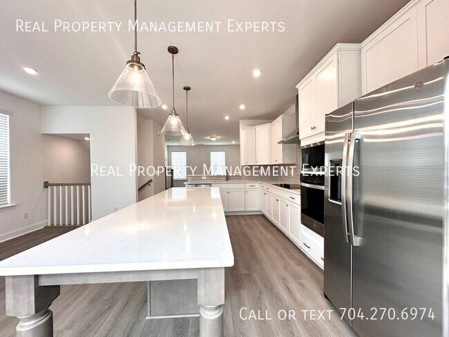 Foto del edificio - 15328 Ballancroft Pkwy