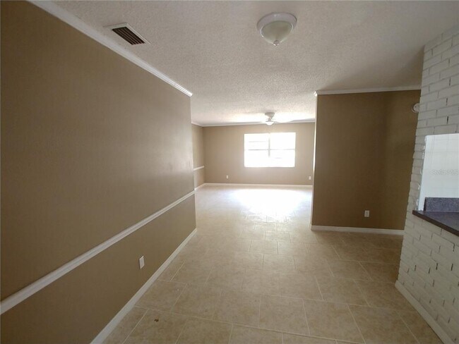 Foto del edificio - 190 N Bobwhite Point