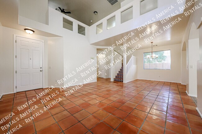 Foto del edificio - 528 W Mountain Sage Dr