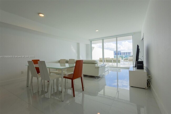 Foto del edificio - 400 Sunny Isles Blvd
