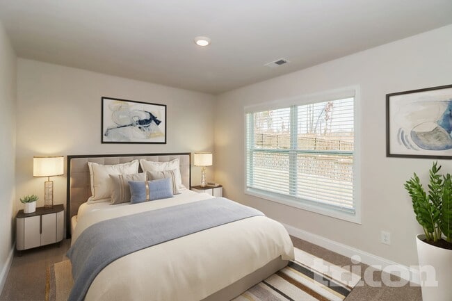 Interior Photo - Tricon Lake Norman