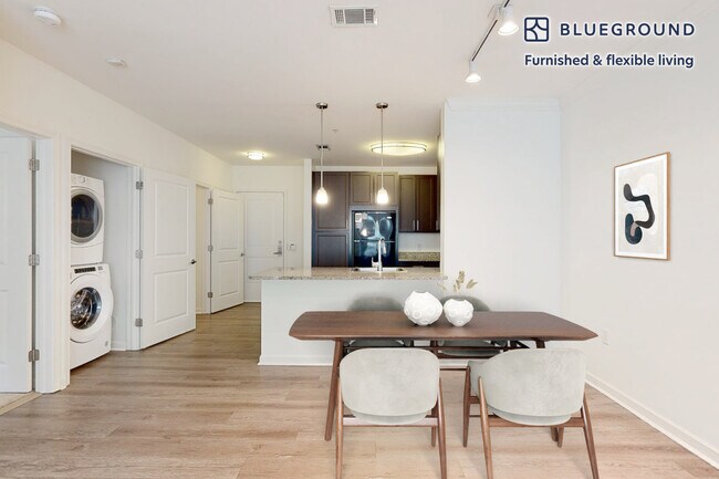 Foto del edificio - 80 North Centre Ave-SI FL3-ID3525A