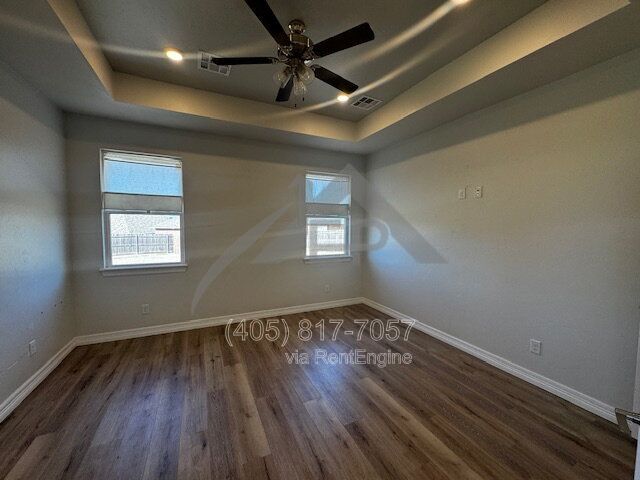 Building Photo - 10421 Salt Fork Dr
