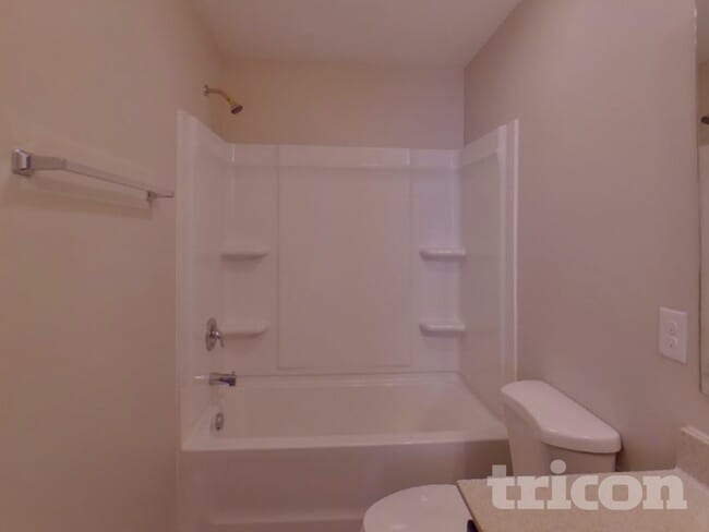 Foto del edificio - 809 Valley Creek Dr