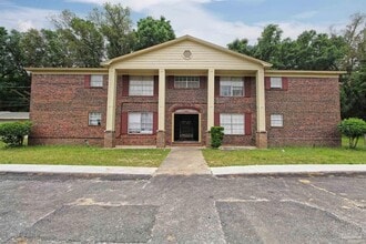 Building Photo - 10151 Guidy Ln