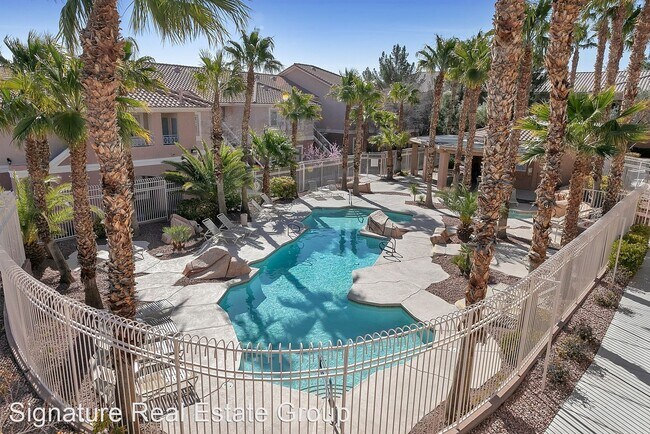 Building Photo - 2 br, 2 bath House - 10553 Pine Glen Ave #104