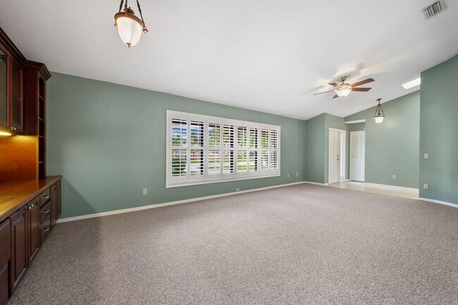 Building Photo - 1339 SE Coral Reef St