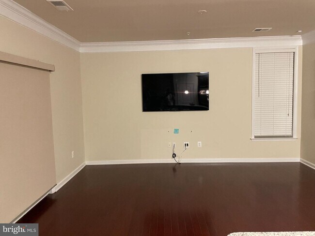 Foto del edificio - 2623 Campus Way N