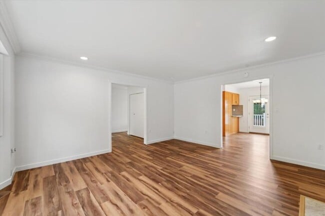 Building Photo - 0 bedroom in Snohomish WA 98290