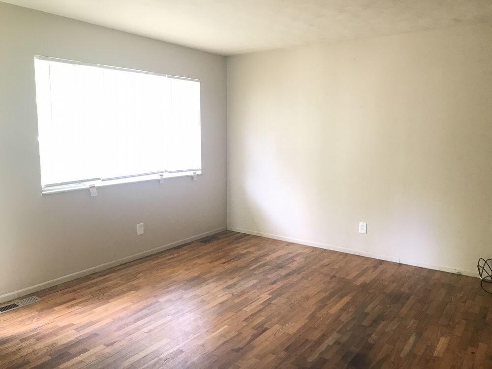 Foto principal - 7506 Blanding Dr
