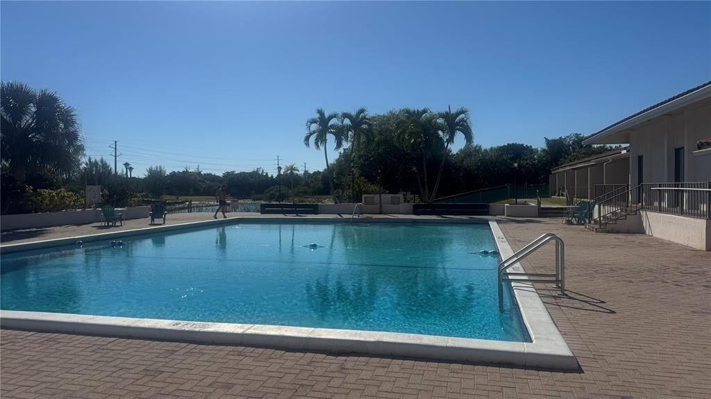 Foto del edificio - 4174 Inverrary Dr