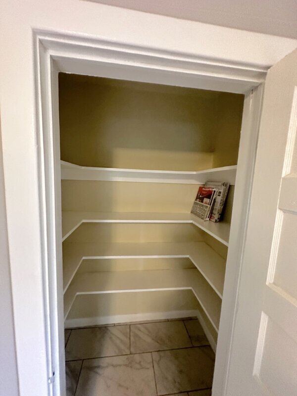 Foto del edificio - 2018 B Englewood Ave