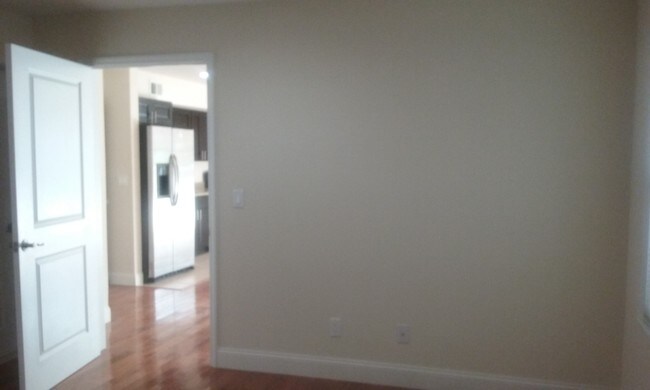 Foto del edificio - 8716 Avon St