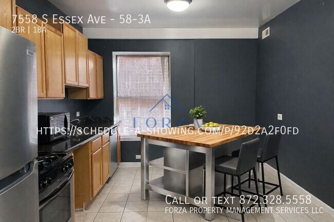 Building Photo - 7558 S Essex Ave