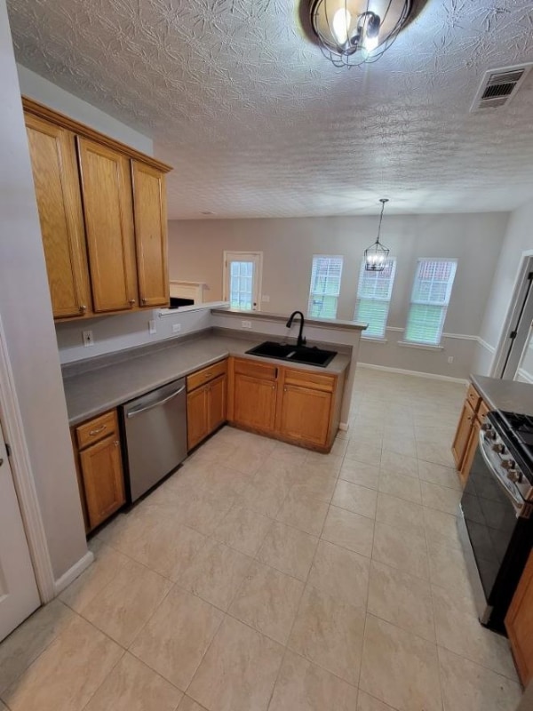 Building Photo - 166 Vinings Dr