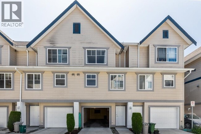 Building Photo - 6833 Livingstone Pl