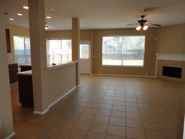 Building Photo - 9023 Heather Springs Dr