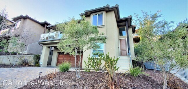 Foto del edificio - 3 br, 2.5 bath House - 2910 Elderberry Lane