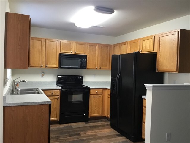 Building Photo - 6812 Wallace View Court