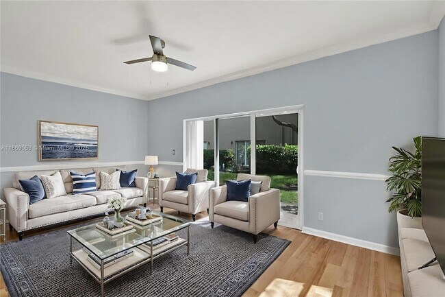 Foto del edificio - 3128 Coral Ridge Dr