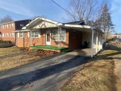 Building Photo - Coming Soon - 3-Bed with Hardwood Floors in heart of Winchester.