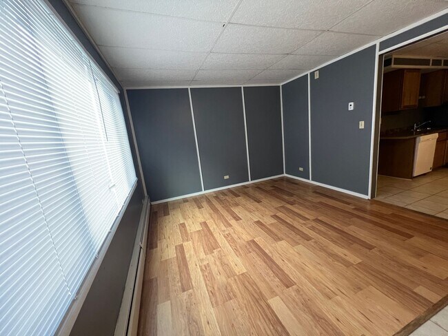 Foto del edificio - 3614 Weiland Ave
