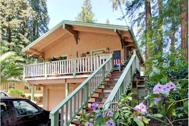 Building Photo - 140 Hillside Ave